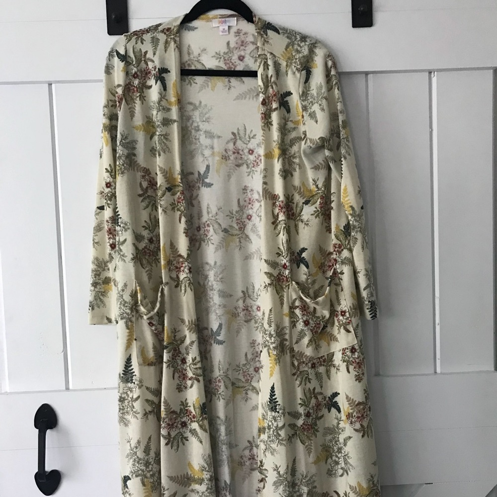 Floral Sarah Duster by LulaRoe